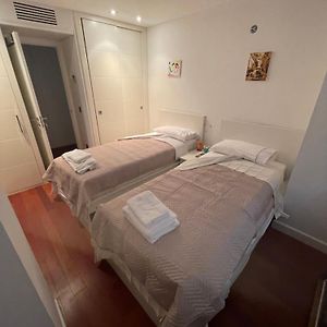 Habitación Estándar con 2 Camas Individuales